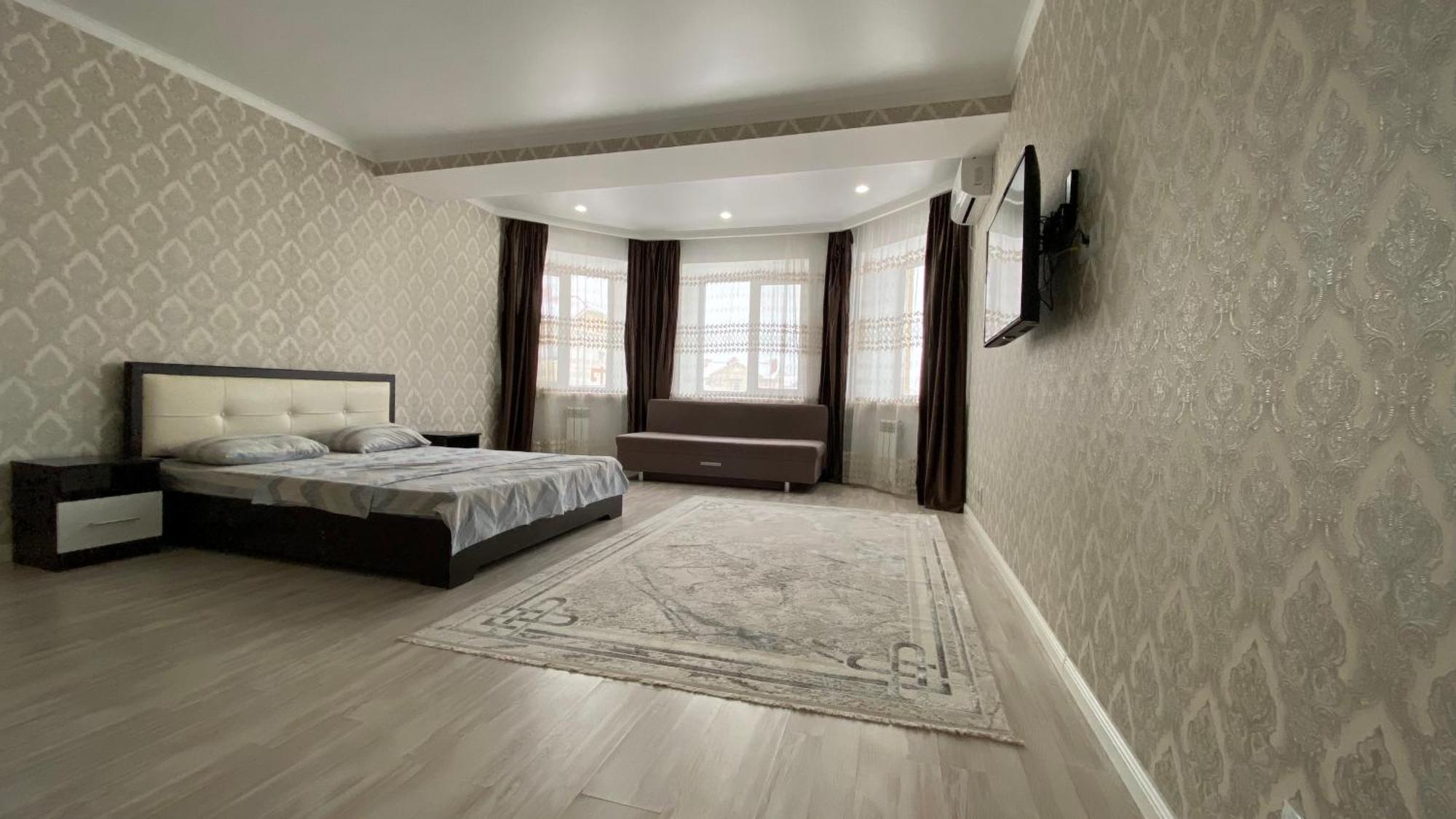 уютная кв в жк нектар мкр батыс-2 Apartment Aktobe